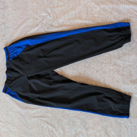 Fabletics Windsor Jogger Pants Black Blue Size Small - Picture 3 of 8